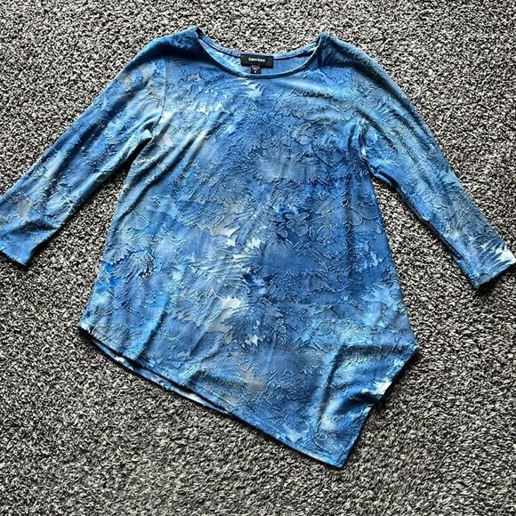 Karen Kane Tops - Karen Kane Blue Tie Dye Top Womens Small Indie Futuristic Normcore Grandmacore